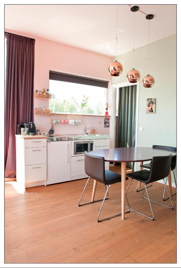 Private Guesthouse Bnb The Waterhouse Houseboat Amsterdam Esterno foto