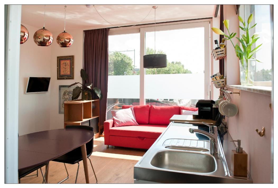 Private Guesthouse Bnb The Waterhouse Houseboat Amsterdam Esterno foto